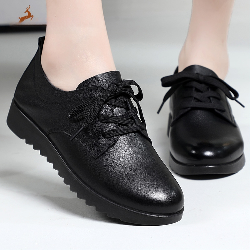 Sieviešu PU ādas kurpes — apaļa purngala, bieza papēdis 6–8 cm, gumijas zole, ikdienas stilā ar šņorēm