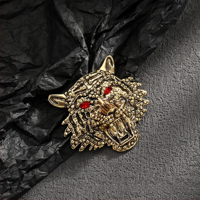 Tigro galvos broša - cinko lydinys, elektroplakavimas, unisex dekoravimas