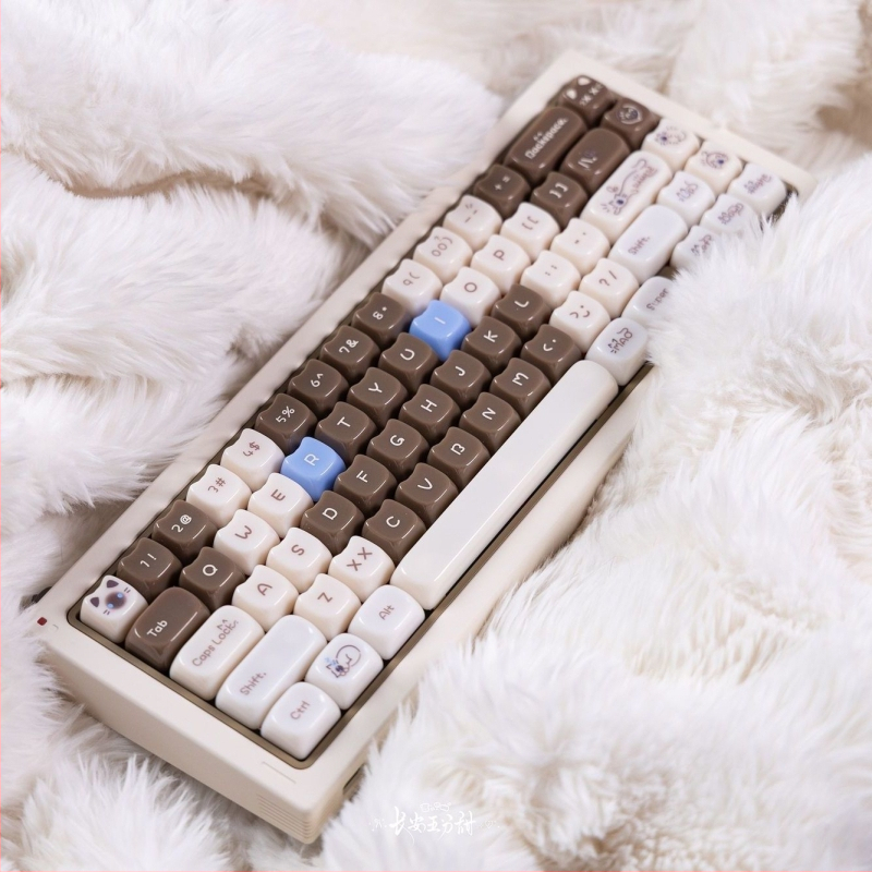 Capă de taste cu design urechi de pisică, silicon, imprimare Silk, conexiune Type-C, suport pentru încheietură inclus