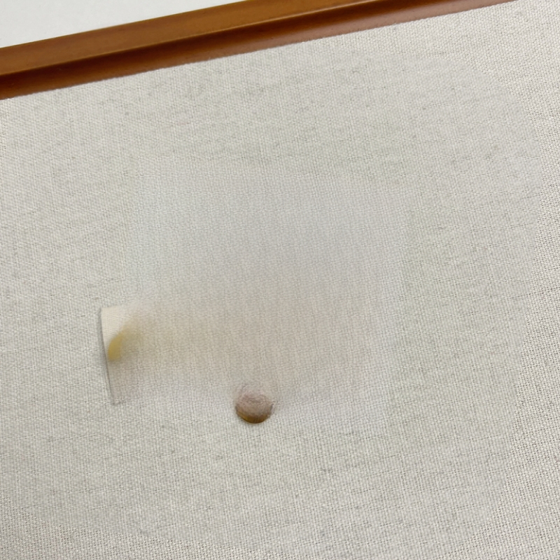 Broșă – Formă de inimă și stil geometric; aliaj; placare electrolitică; Iarna 2024