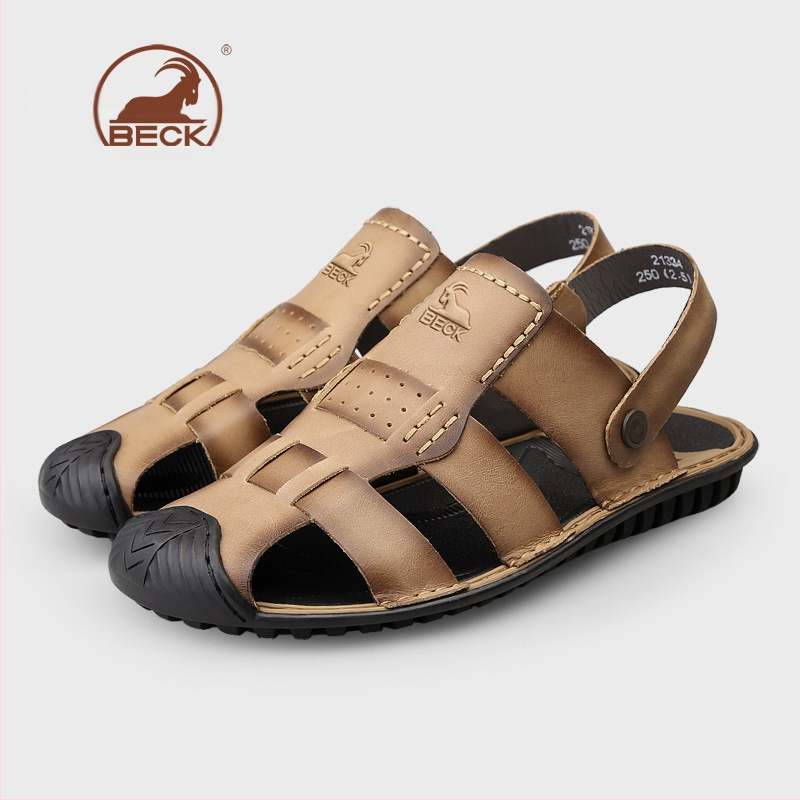 Vyriški sandalai — viršus iš aukštos kokybės karvės odos, apvalus pirštas, be raištelių, kvėpuojantys, anti-slip gumos padas