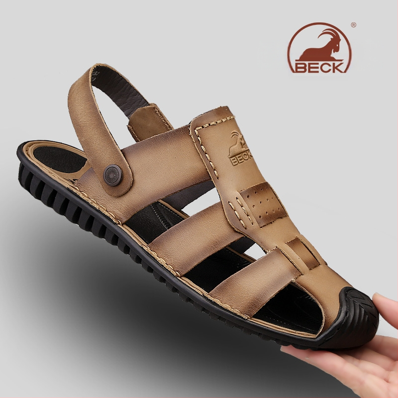Vyriški sandalai — viršus iš aukštos kokybės karvės odos, apvalus pirštas, be raištelių, kvėpuojantys, anti-slip gumos padas