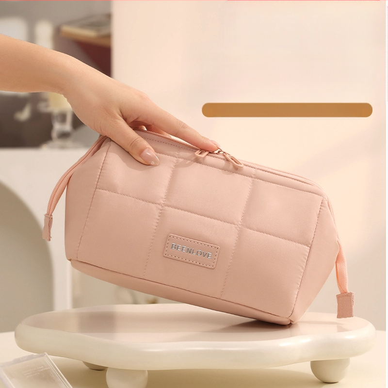 Makiažo krepšys didelės talpos, patogus keliauti, kubo formos, šiuolaikiškas minimalistinis stilius (Medžiaga: poliesteris; Forma: kubas; Funkcija: daugiafunkcinis; Taikymo sritis: kelionės; Stilius: šiuolaikinis minimalistinis)