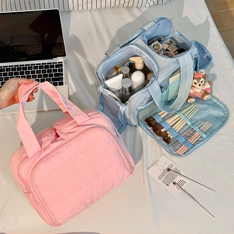 Kosmetinis maišelis — šiuolaikiškas minimalistinės stilius, rankinės formos krepšys, kvėpuojantis dizainas, didelė talpa su skyriais kosmetikai ir higienos priemonėms, kelionėms