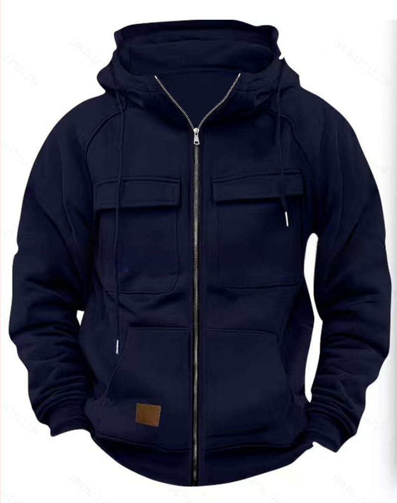 Hoodie su daug kišenių ir užtrauktuku, 250 g poliesterio audinys, flisu vidus, laisvas kirpimas, rudens–žiemos 2025