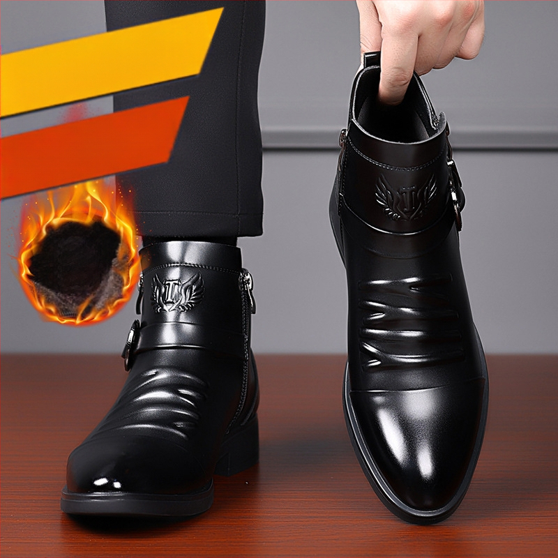 Férfi bőr Chelsea csizma, középmagas szár, kerek orrú, vízálló, gumírozott talp