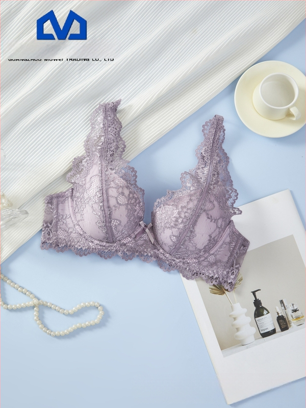 MUWEI Krūšturis ar stienīti un mežģīņu, 3/4 kauss, noņemamas siksniņas, aizmugurējā divu rindu aizdare, push-up, elpojošs atbalsts