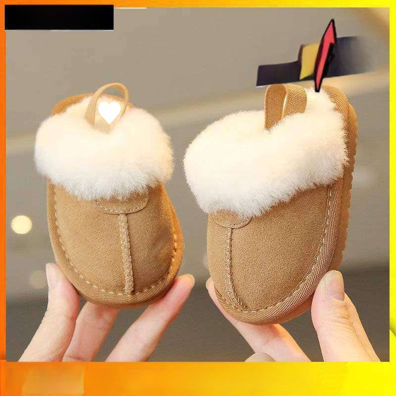 Papuci pentru copii cu căptușeală fleece, slip-on, calzi, anti-derapare, partea superioară din piele sintetică (12–36 luni)