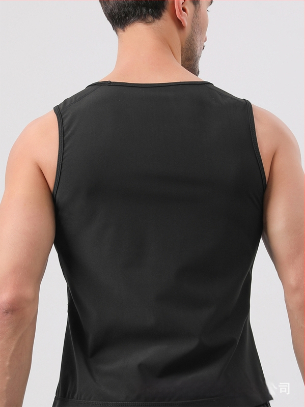 Brīvi piegriezta treniņvestes potenie veids; materiāls poliester; milk silk tekstūra; piemērota kustībai, visām četrām sezonām; iešūti dekoratīvi elementu