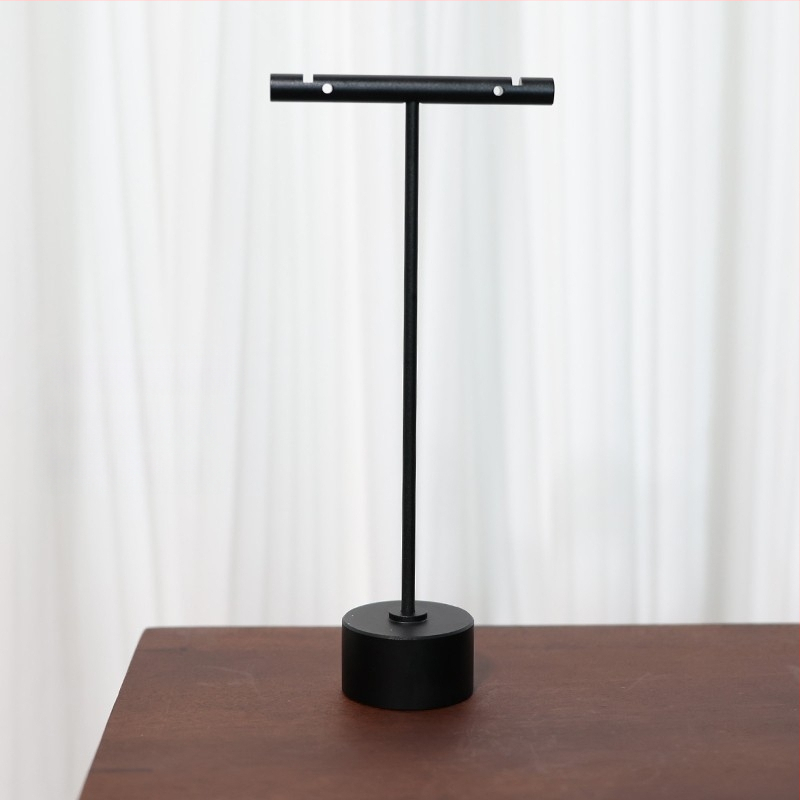 Fülbevaló kiállító állvány, fém, egy darabból álló modell, csempe-stílusú felület, spray-műanyag bevonattal