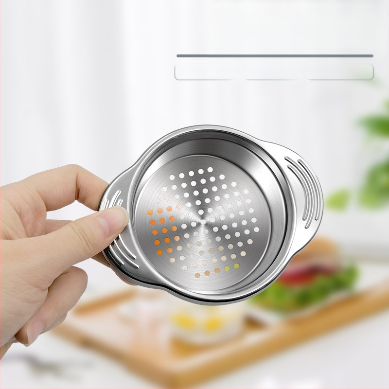 Konzervszűrő rozsdamentes acélból, 304-as, fülekkel és törmelék-szűrővel – modern minimál dizájn