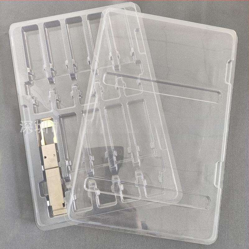 QSFP optični modul — blister kutija za 10 komada (Kod proizvoda: Qsfp10; Materijal: PET; Debljina stijenke: 0.7; Unutarnji Ø: 19; Vanjski Ø: 128)