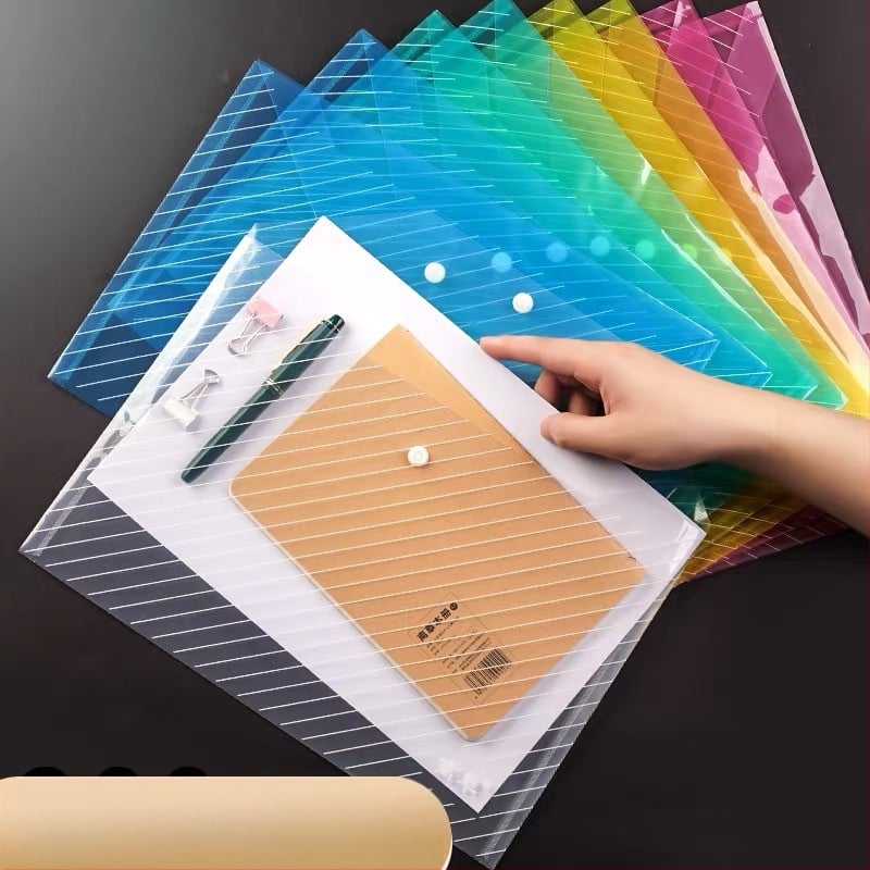 PP failu soma ar snap aizdari, caurspīdīga un ūdensizturīga, slīpā dizains, liela ietilpība dokumentiem