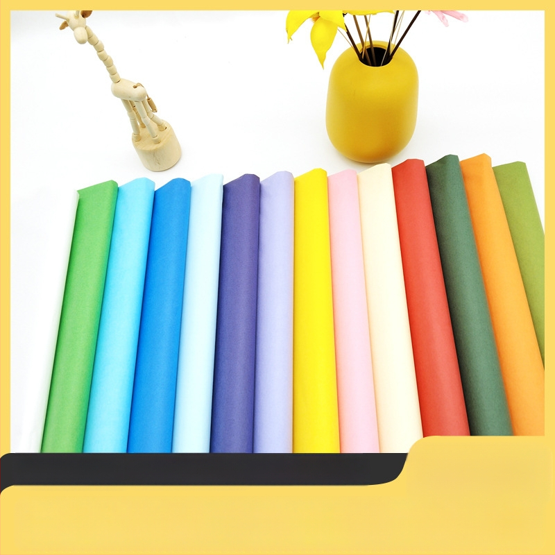 Tanki papir za ukrase buketa — 400 listova u pakiranju, 17 g/m², minimalistički dizajn, za ručne radove, mogućnost prilagodbe