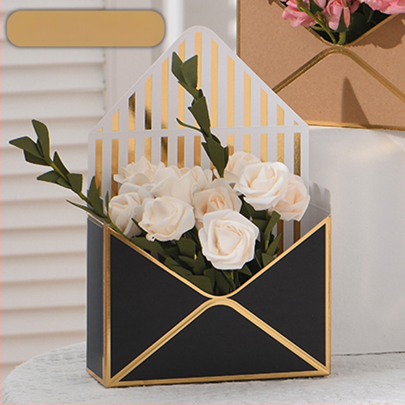 Kutija za cvijeće u obliku omotnice, ručna izrada, model hot stamping envelope flower box, od bijelog kartona 600 g, pakiranje 12 komada, brenda Qianxi packaging.