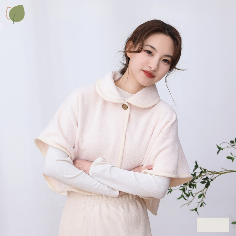 Šalles-pelerīna no jēra vilnas rudens–ziemas siltumam, vienkrāsains raksts, warp adīts audums, saglabā siltumu