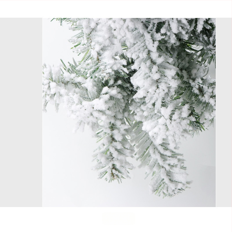 PVC flokirano i povezano božićno stablo — pakiranje 1 kom / 5-slojna čvrsta kutija; šifra GT 40-198 sb + fw; Kategorija: Božićno stablo; Izrada: ručna/motorna