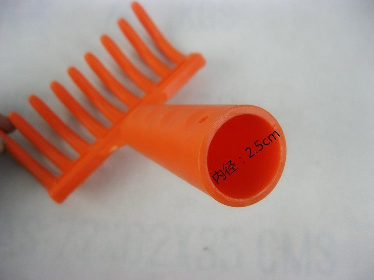 Műanyag kilencfogú gereblye, többfunkciós, kézi kerti eszköz