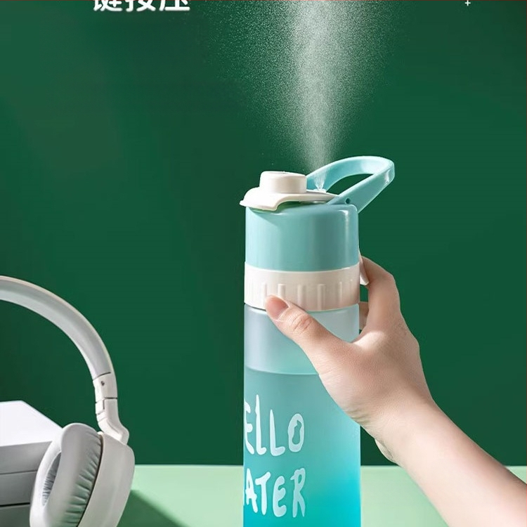 Čaša za vodu s raspršivačem za školu i sport – Opći stil, Šifra proizvoda F97mh9hjm9j7jt, Marka: Drugo