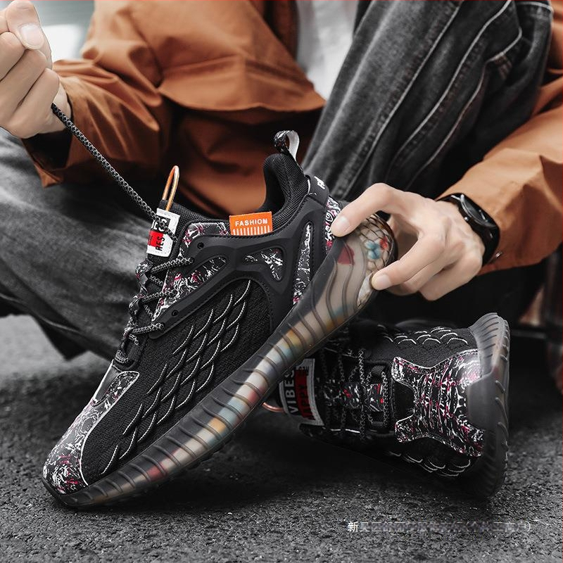 Vīriešu sportiskas ikdienas elpojošas kurpes ar tīkla augšdaļu — augšdaļa no tīkla, PU iekšējā zolīte, pretslīdējoša gumijas zole, zems papēdis 1–3 cm, šņorēšana