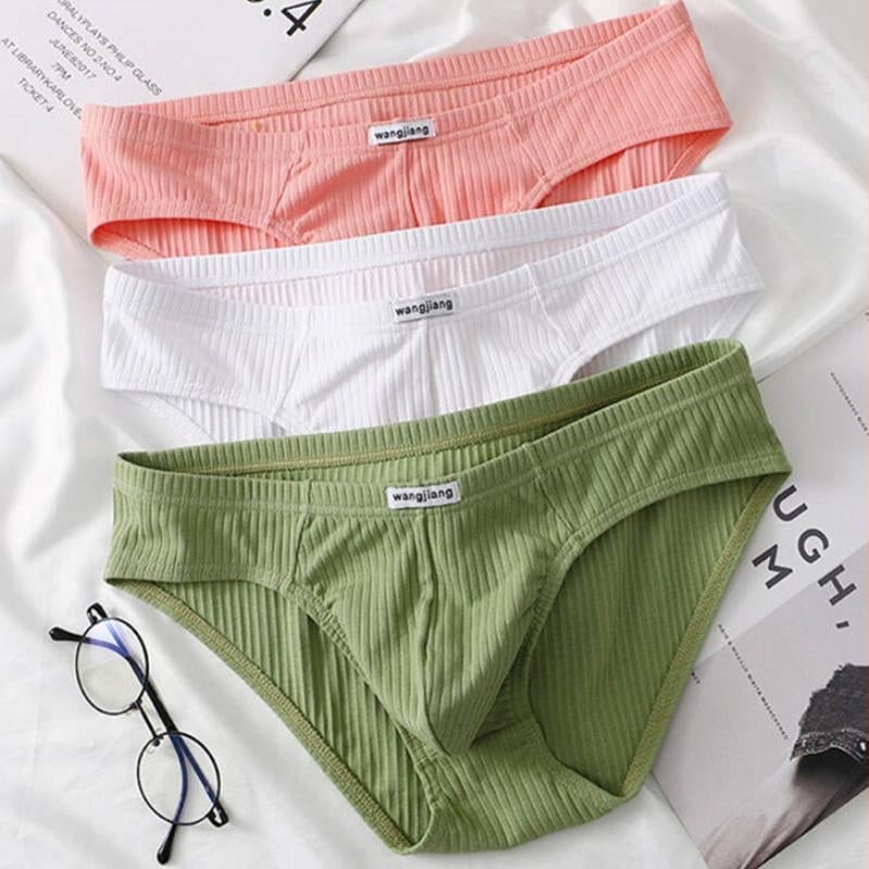 Vīriešu kokvilnas biksītes — zema vidukļa, 95–100% kokvilna, galvenais audums: kokvilna, vīriešiem