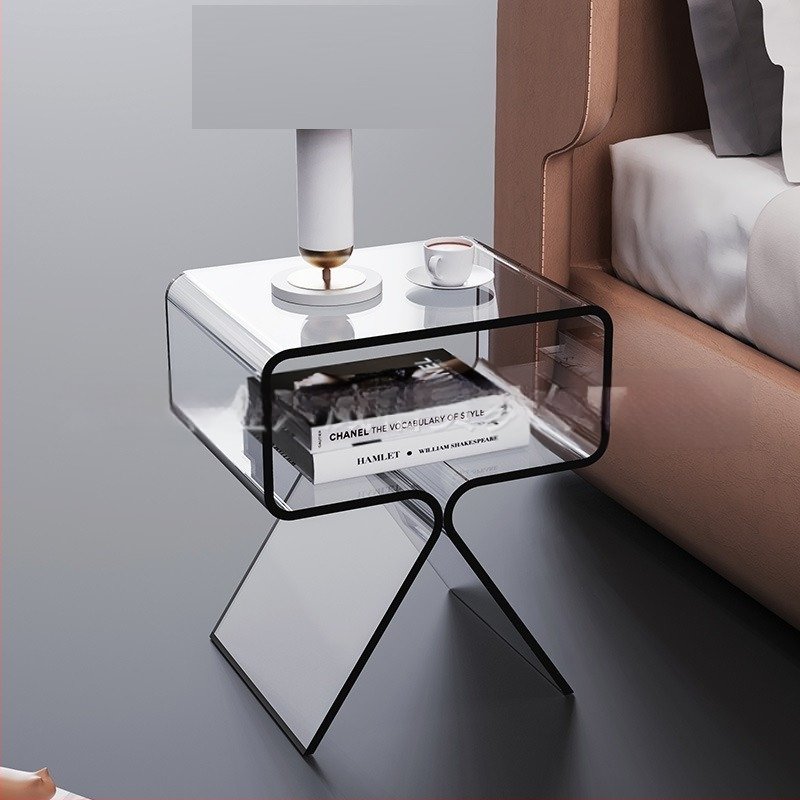 Minimālistisks caurspīdīgs akrila sānu galdiņš, divu līmeņu, uz grīdas, viesistabai un guļamistabai