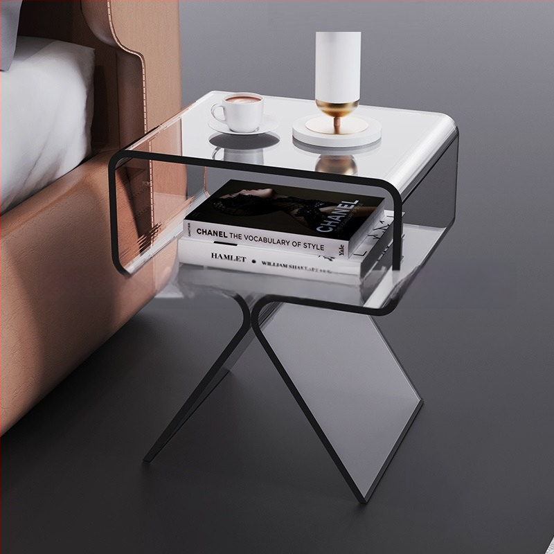 Minimālistisks caurspīdīgs akrila sānu galdiņš, divu līmeņu, uz grīdas, viesistabai un guļamistabai