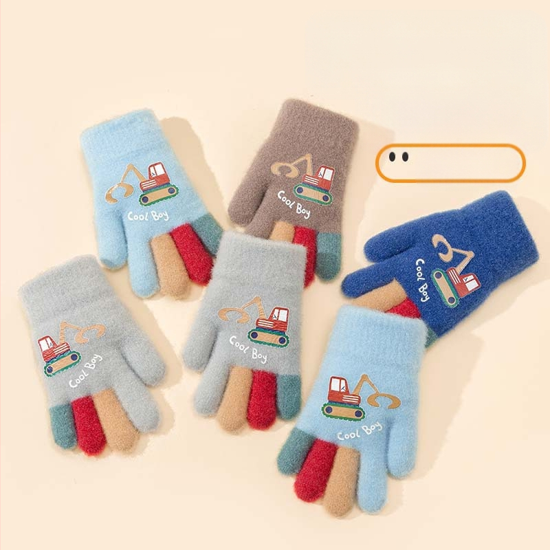 Adīti bērnu pirkstu cimdi – karikatūrais ekskavators, silts, druka, vecums 5–12 gadi