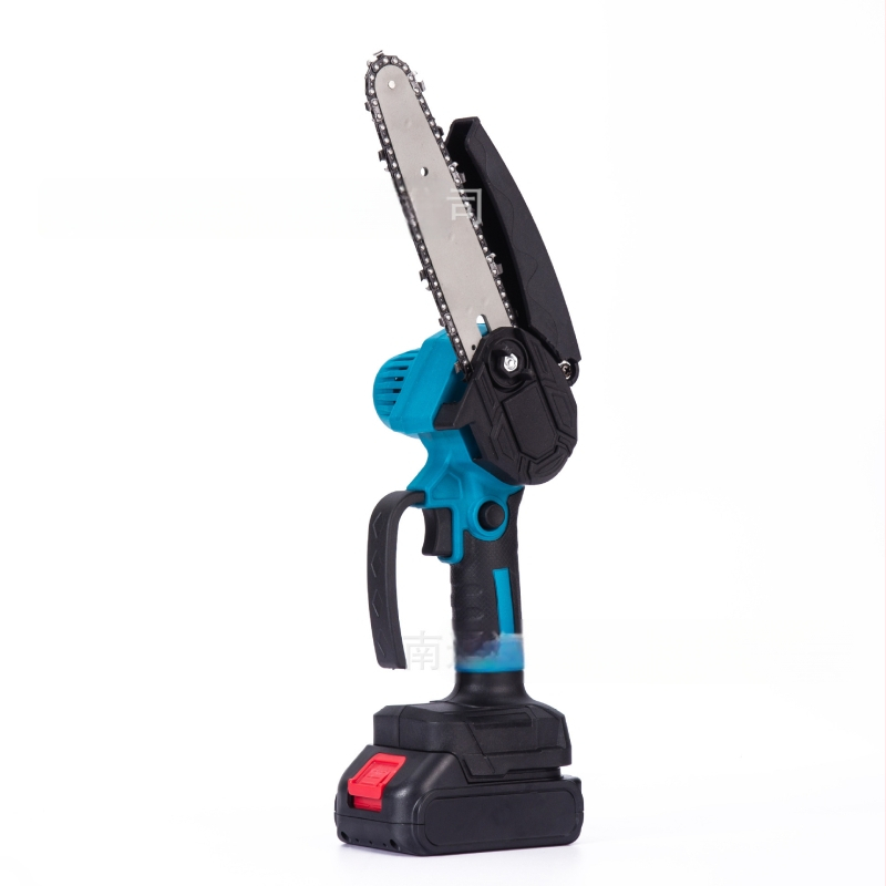 Elektriskais ķēdes zāģis, bezvadu, rokas, augstas jaudas (21V Li‑ion baterija, zāģa ķēdes materiāls: tērauds, sprieguma diapazons: AC vienfāzes un DC ≤ 50V)