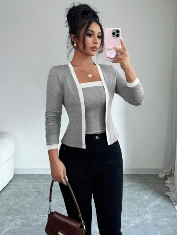 Moterų patchwork dviejų dalių komplektas: marškiniai ir kelnės, lininės-kokvilnės mišinys, 3/4 rankovės, 3/4 ilgio kelnės, vasara 2024