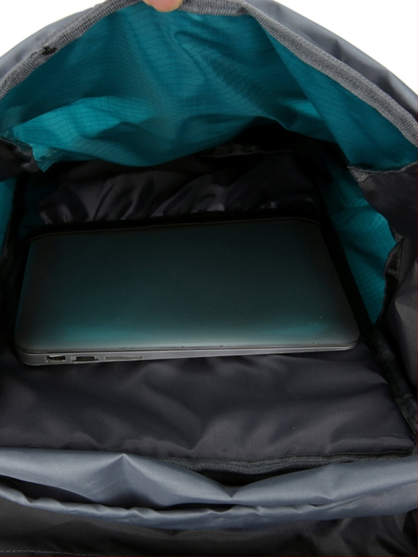 Nailona ūdensizturīga daudzfunkcionāla pārgājienu mugursoma kempingam un ceļojumiem