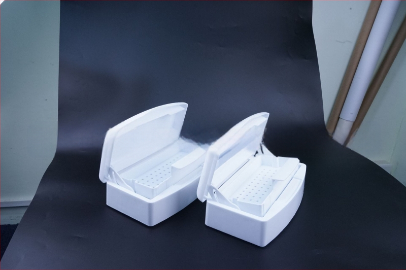 Manikīra instrumentu dezinfekcijas kārba, modelis: Dezinficēšanas kārba, Neto saturs: 0.5