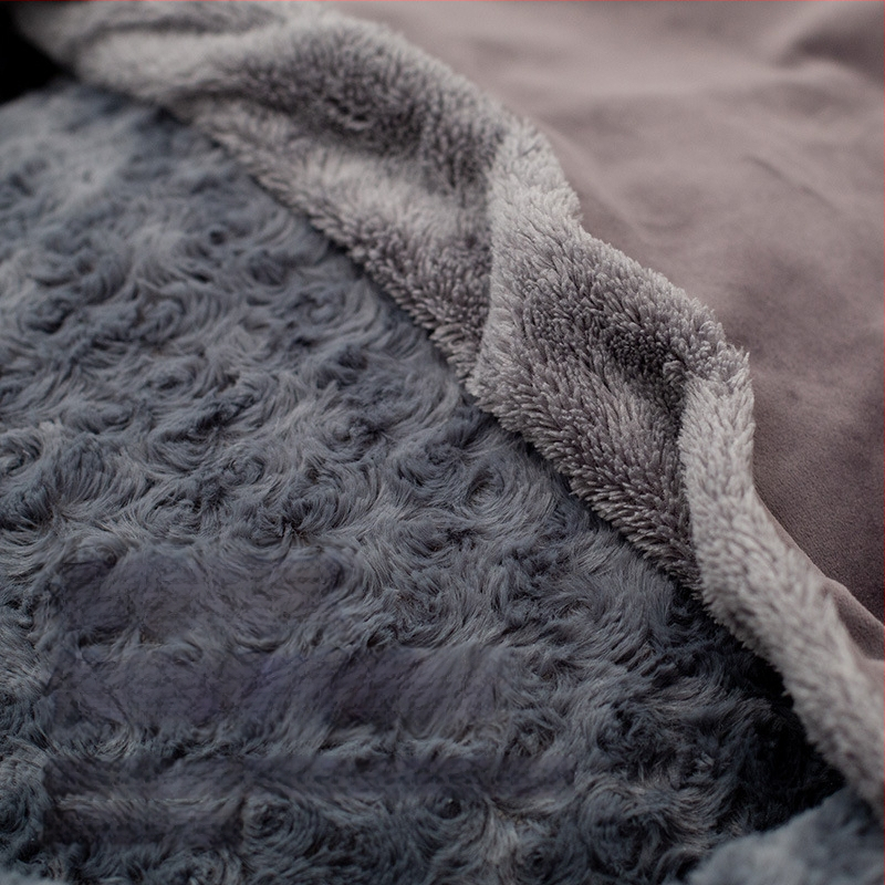 Lemmiklooma pesa – ümmargune voodi rose velvet kattega; materjal: rose velvet; kuju: ümmargune; sobib koertele; uus stiil kattega ümmarguse pesaga