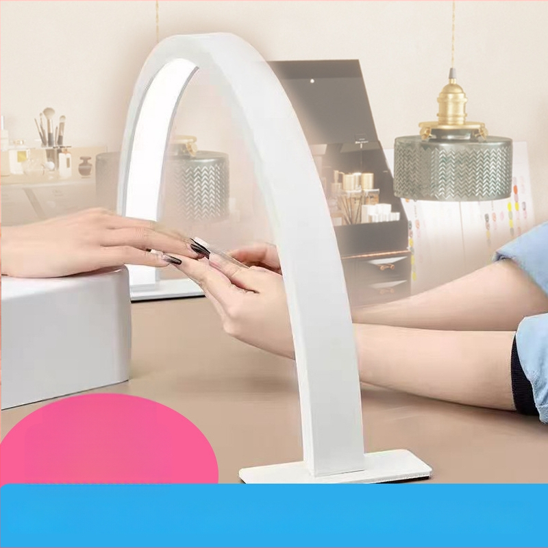 Poolkuu LED-lamp maniküüri jaoks – laua-lamp, silma kaitse, baasvalgustus, plastikust varjus, nupp-lüliti, USB toide