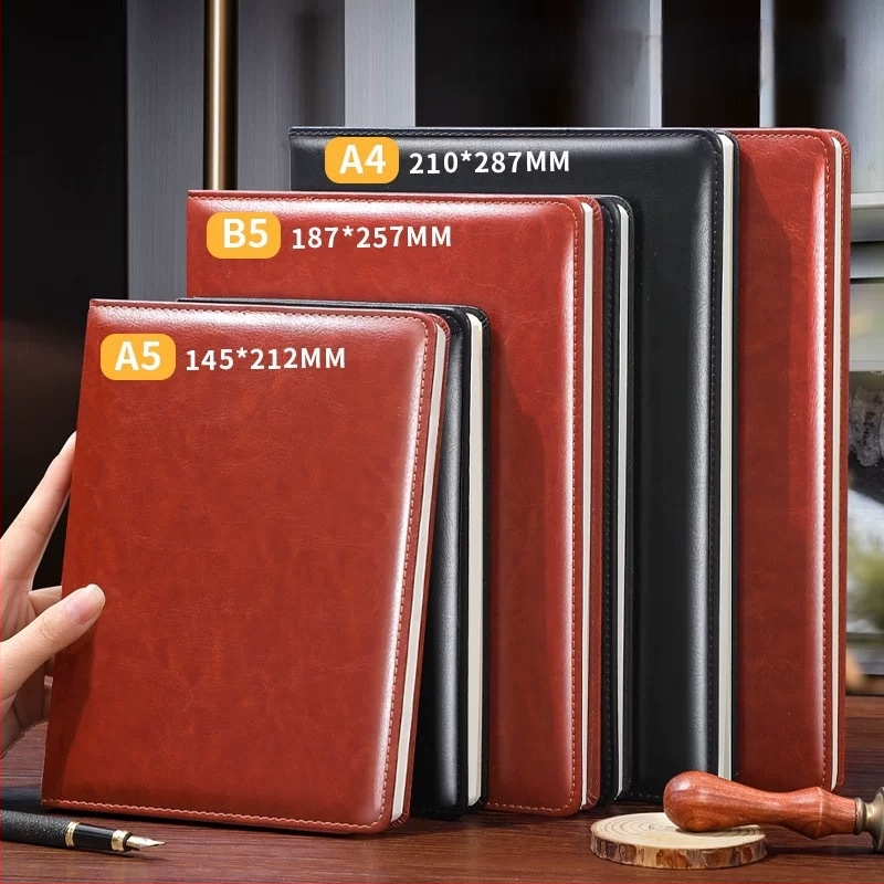 Zápisník Emma the bunny, PU obal, viazanie niťou, Dowling papier 80 g, biznis kancelársky štýl