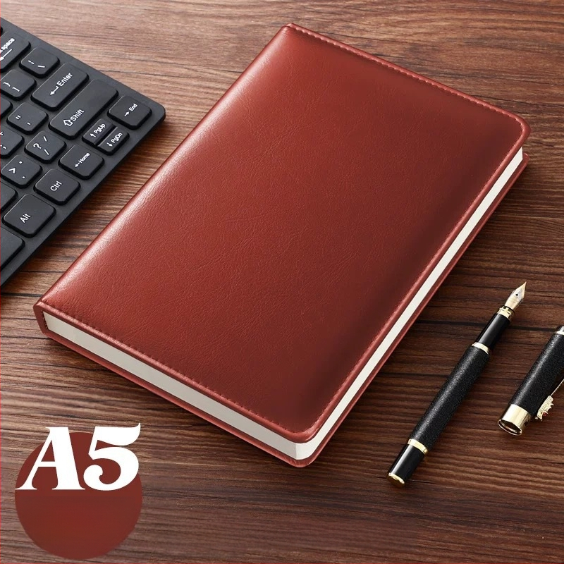 Zápisník Emma the bunny, PU obal, viazanie niťou, Dowling papier 80 g, biznis kancelársky štýl