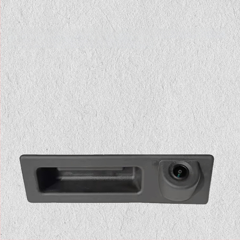 Kamera pre spätné zobrazenie na kľučke auta, 12V, nastaviteľný uhol 170°, rozlíšenie 720x576, AV video