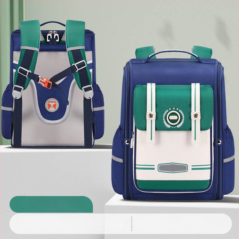 Unisex mokyklinė kuprinė 1–6 klasei, kvėpuojanti, itin lengva, išplėčiama, mažinanti apkrovą, atšvaitiniai elementai nakties saugumui; medžiaga: Oxford audinys; pamušalas: poliesteris; ergonomiška nugaros plokštė