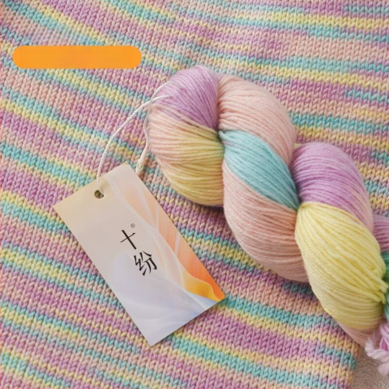 Ručne farbená vlna priadza (zmiešaná priadza; priadza na motúky; ring-spun; na ručné pletenie; Produktové číslo: 80 ručne farbená vlna priadza)