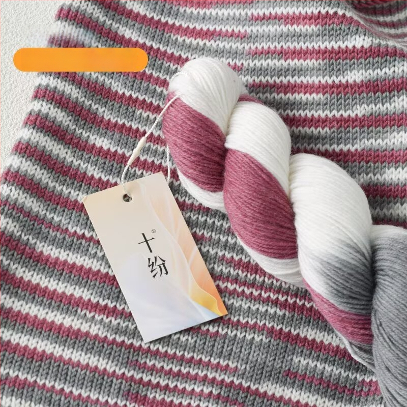 Ručne farbená vlna priadza (zmiešaná priadza; priadza na motúky; ring-spun; na ručné pletenie; Produktové číslo: 80 ručne farbená vlna priadza)