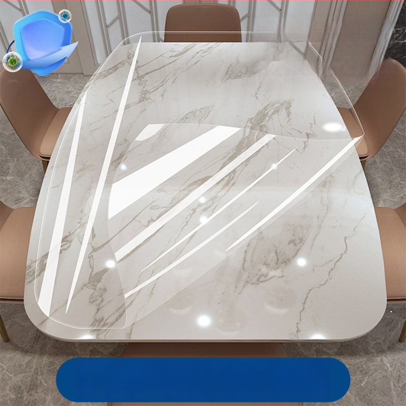 Priehľadný ochranný film na stolný plát pre masívne drevo a mramor – samolepiaci, tepelne odolný, vodeodolný, antibakteriálny