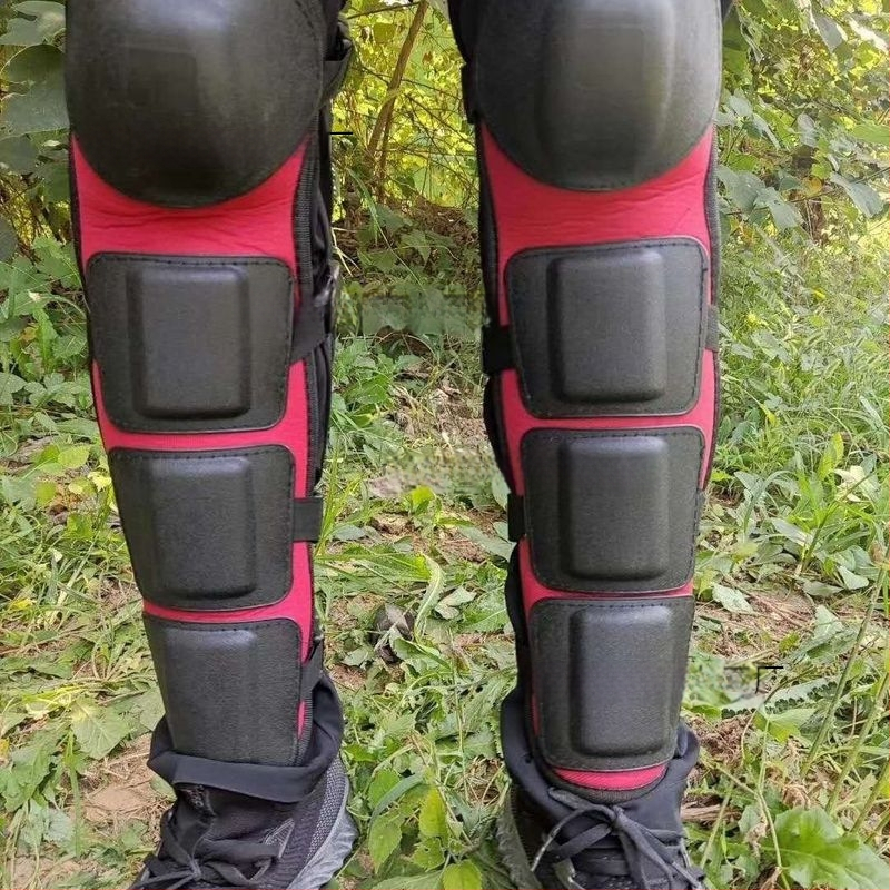 Apakšstilba aizsargi futbolam, plastmasa, preces kods XQ56489, pielāgota apstrāde: Jā, Zīmols Self-Operated