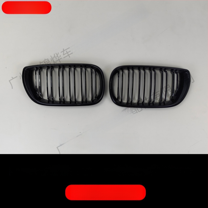 BMW 3. séria E46 mriežka s dvoma priečkami – ABS plast, montáž na nárazník, hmotnosť 520 g, kompatibilné s 02–05 E46