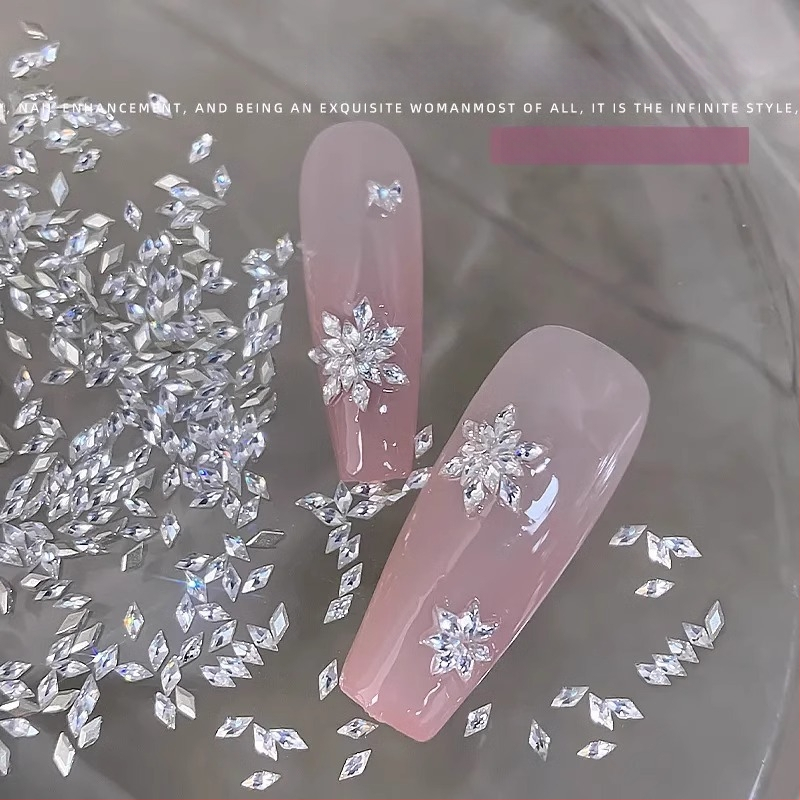 Zirkónové kamienky na nechty — tvar konského oka, prizmatické fasety, ploché zadné, vzory bloky a kvapky vody pre DIY šperky