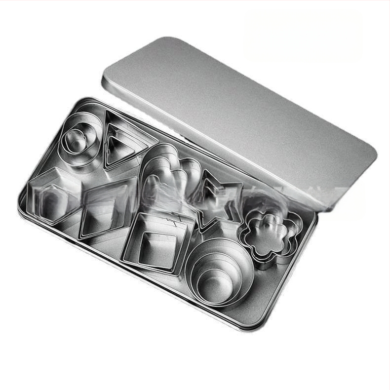 24-dielny set vykrajovačov na sušienky z nerezovej ocele pre pečenie a fondant; tvary: štvorcový, trojuholník, kruh, ovál, kvet, srdce, hexagón, hviezda; HY-244