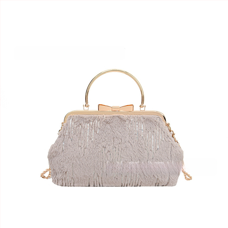 Plyšová dámska kabelka s tvarom mušle, crossbody, klipové otvorenie, vrecko na telefón, polyesterová podšívka, street fashion, zima 2024