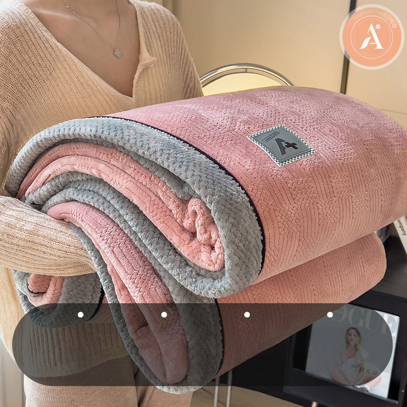 Pletená deka - jednofarebný vzor, flanelová deka, polyesterová vlákna, hmotnosť nad 5000 g, na jeseň a zimu