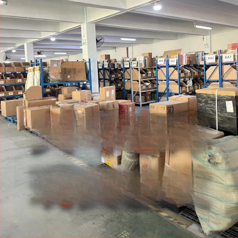 Dámska pletená čelenka s káro vzorom, pokrývka hlavy, jeseň 2023