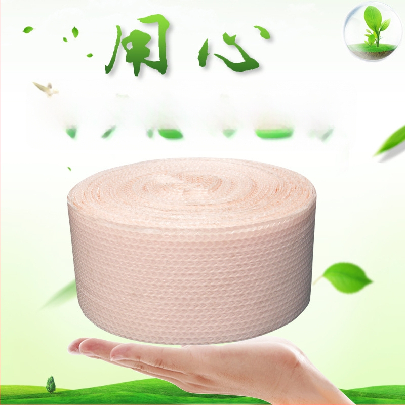 Vidēja burbuļu aizsargfolija, biezināta spilvena iepakojumam kosmētikai un keramikai, burbuļu diametrs 1,5 cm, burbuļu augstums 5 mm, blīvums 80 g/m²