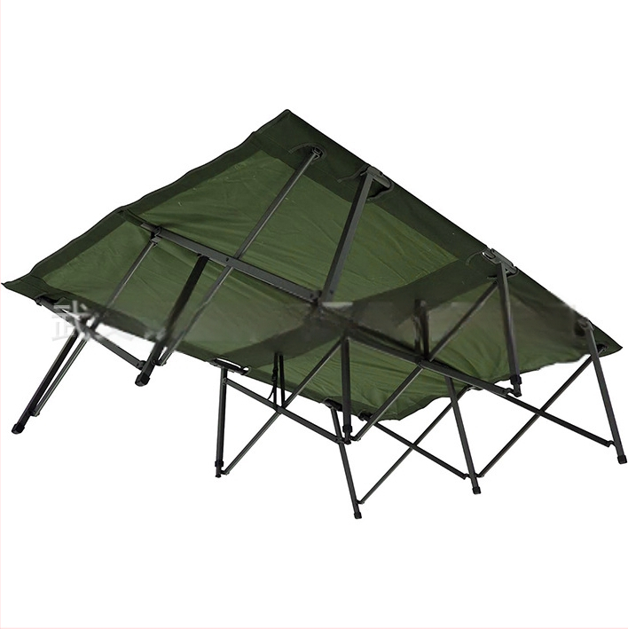 Dvigubai sulankstoma kempingo lova su geležine konstrukcija ir Oxford audinio paviršiumi, apkrova 150 kg